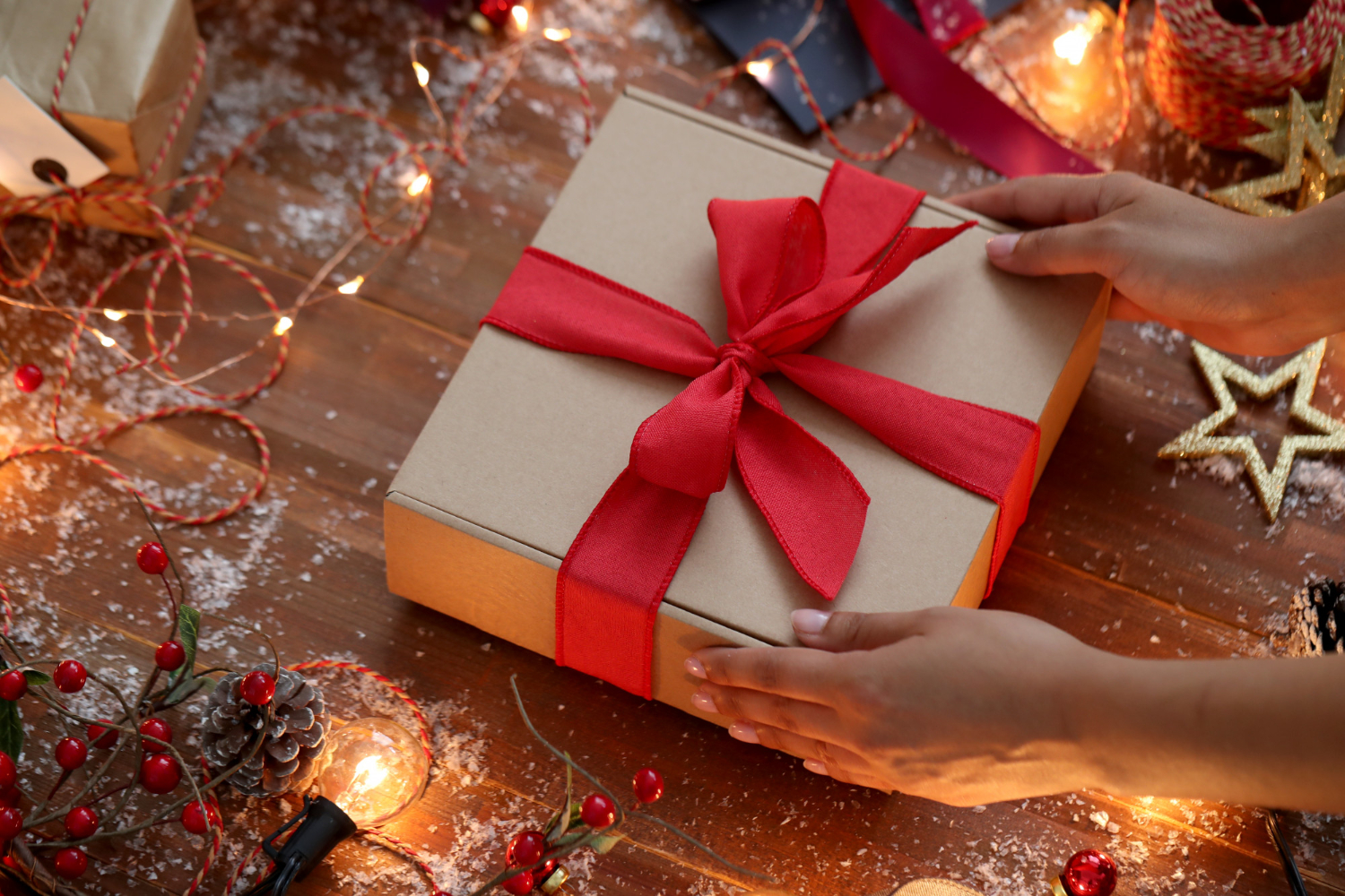 Surprize festive: 6 idei unice pentru un cadou Craciun de neuitat 