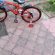 Bicicletă Copii 20 Inch Roșu-Albastru cu Coș Frontal, Bidon Apă,  Detașabile și Frâne Față-Spate, Cadru Oțel